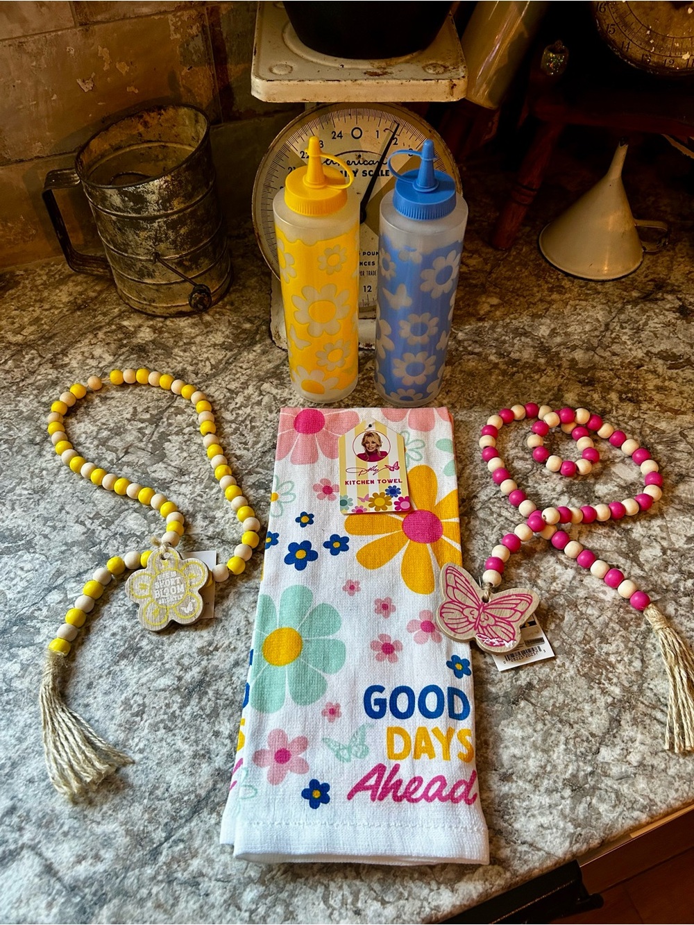 Dolly Parton’s Floral 'Good Days Ahead' Kitchen Towel - Yellow & Blue